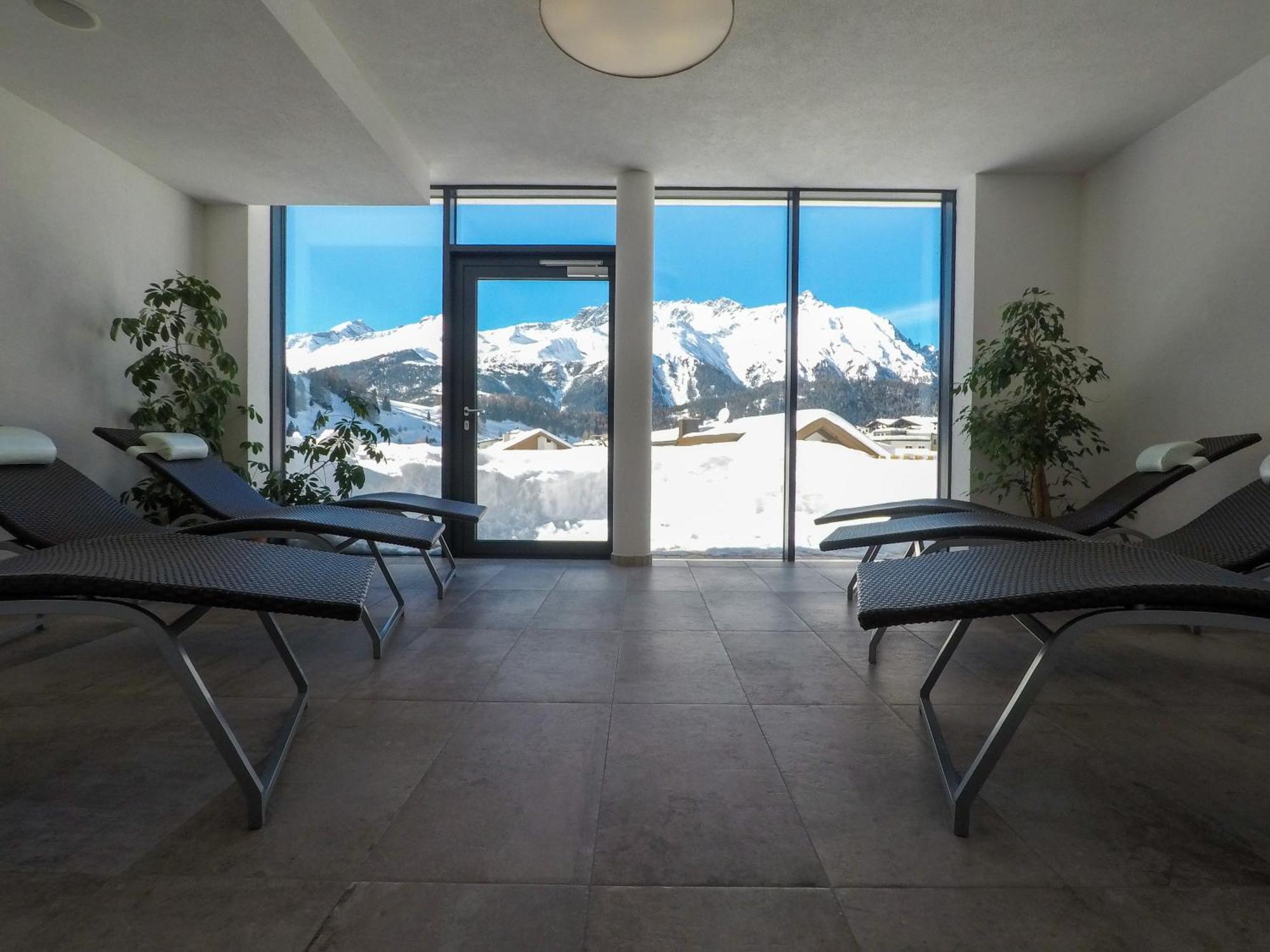 Collina Hotel Garni ナウダース エクステリア 写真