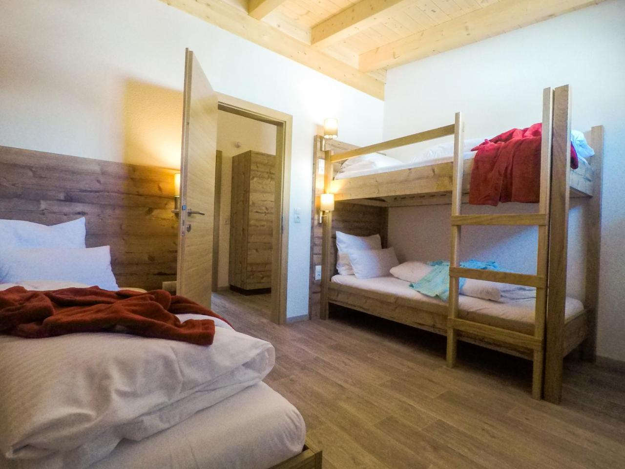 Collina Hotel Garni ナウダース エクステリア 写真