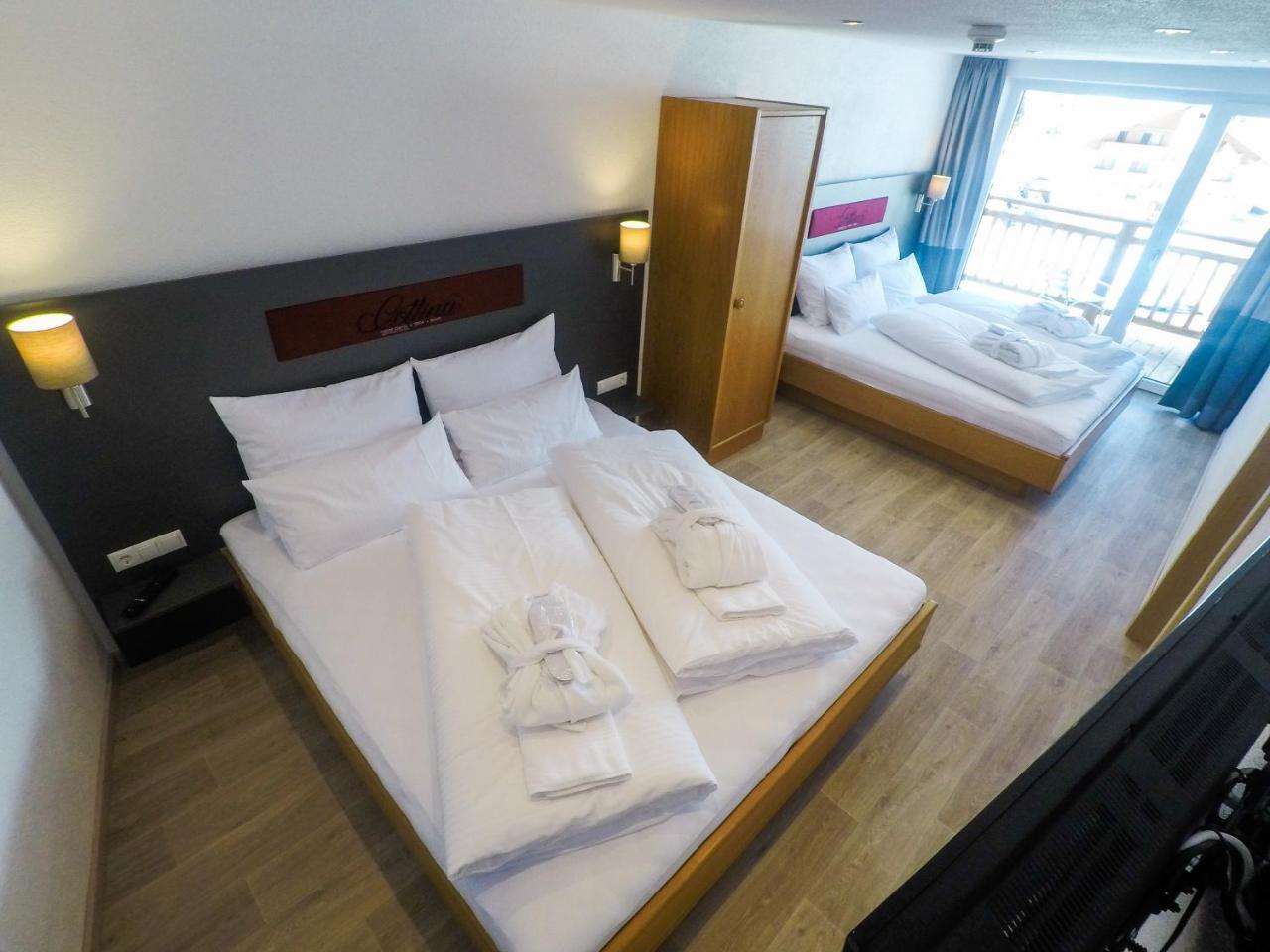 Collina Hotel Garni ナウダース エクステリア 写真