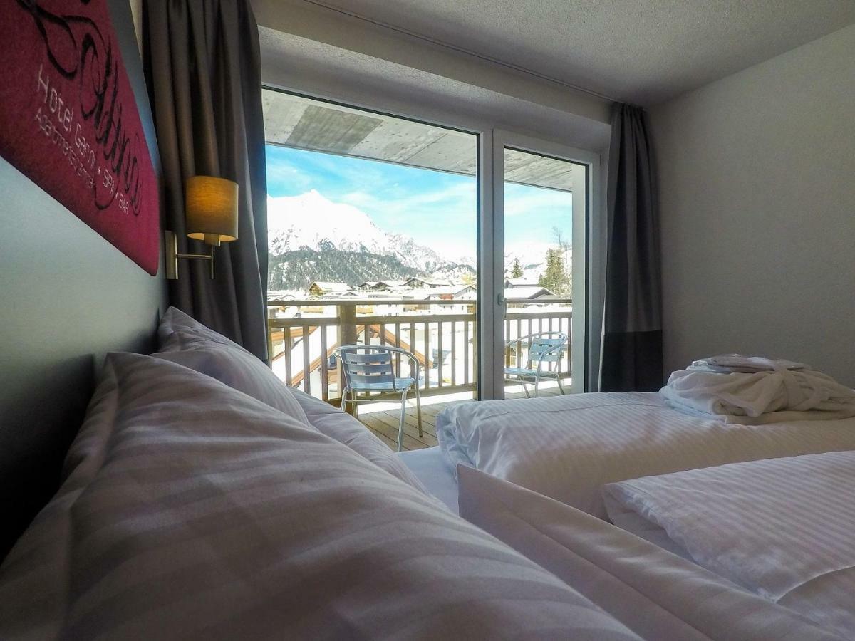 Collina Hotel Garni ナウダース エクステリア 写真
